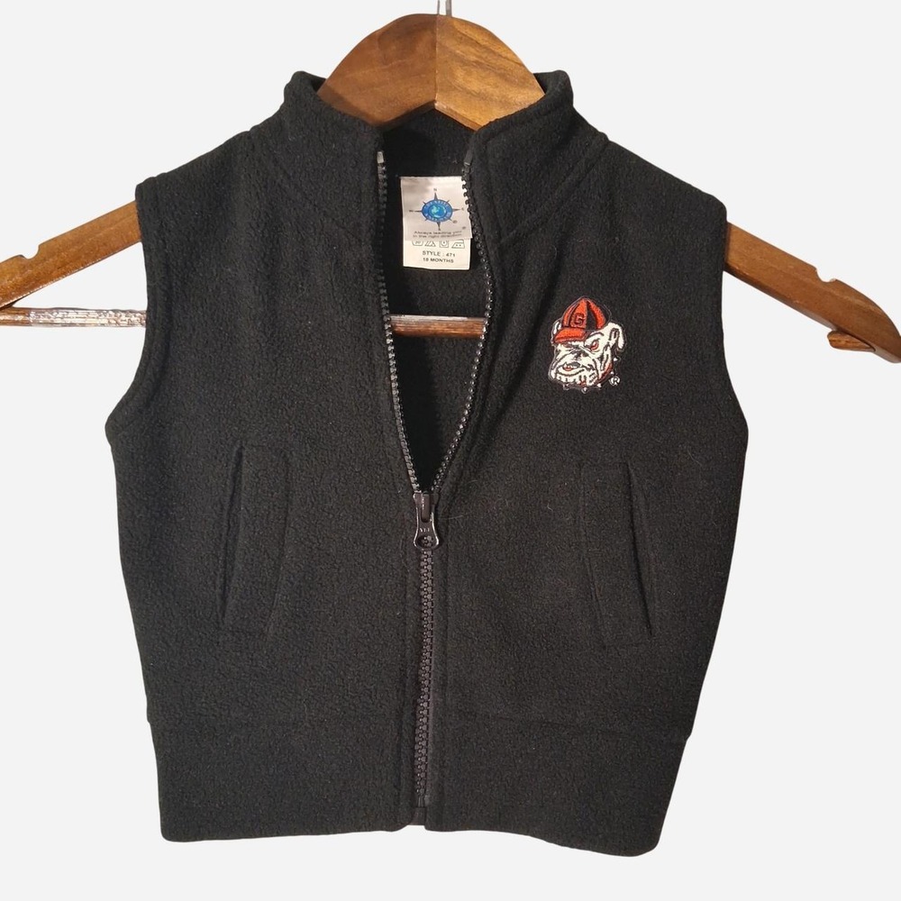 Boys Georgia Bulldogs Black fleece zip-up vest with embroidered bulldog
